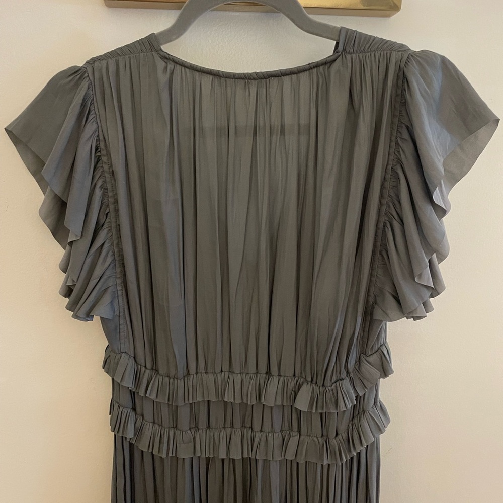 GRADE + GATHER GRAY RUFFLE MIDI DRESS - Picture 3 of 5